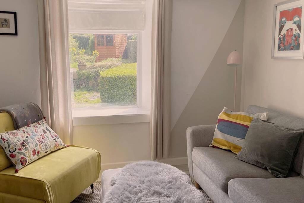 Leedstown Cosy 2-Bedroom Family Cottage Centrally Located. מראה חיצוני תמונה